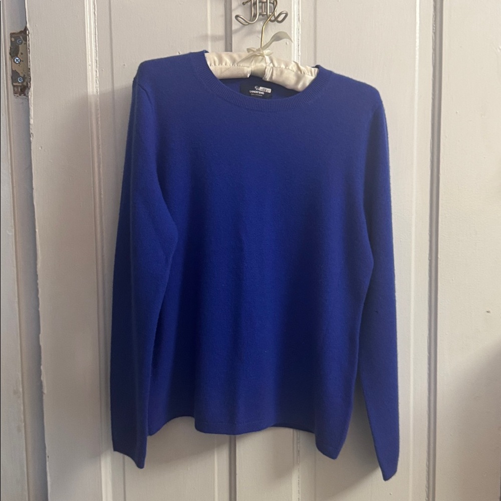 Lands End 100% Cashmere Womens Medium Blue Crewneck Sweater
